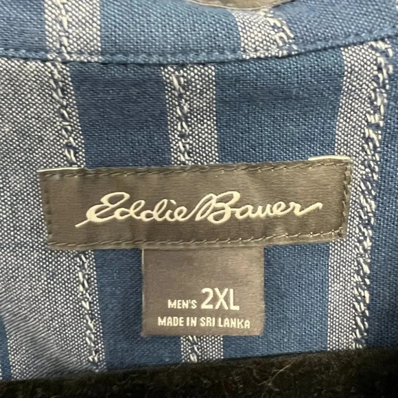 Eddie Bauer Mens 2XL Blue Navy Stripe Button Down Shirt Short Sleeve - Picture 3 of 5